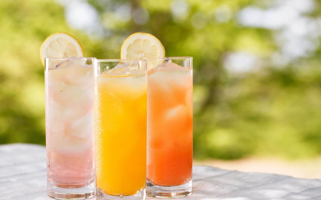 The Top 3 Poolside Drinks to Try This Summer